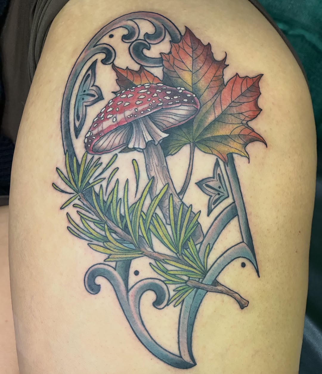 Tattoo by @bogwitchz_ — illustrative, realism