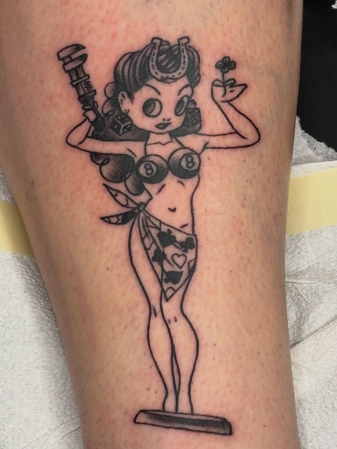 Tattoo by @fracas_tattoo โ american_traditional, illustrative