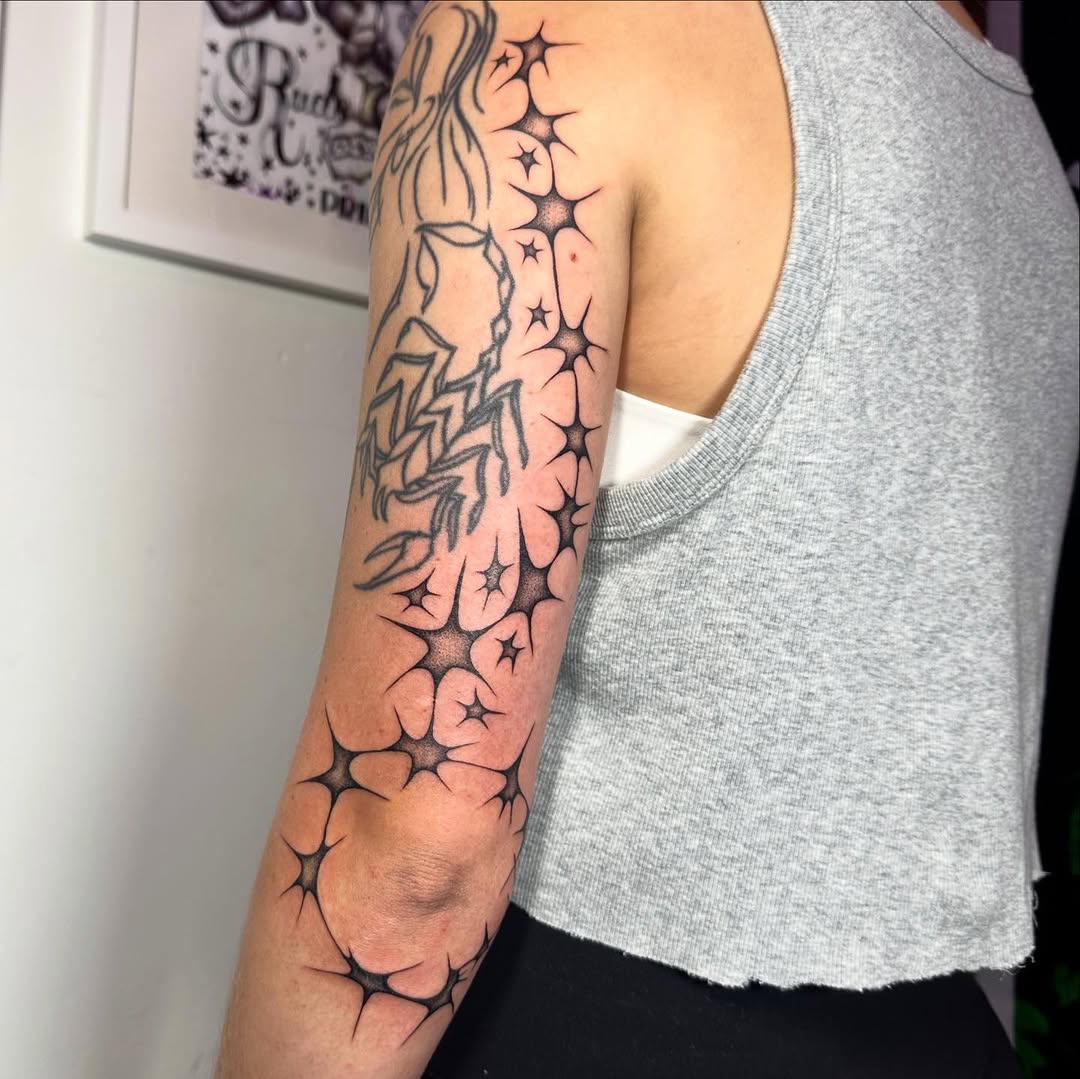 Tattoo by @madonna_the_slut — fine_line, dotwork