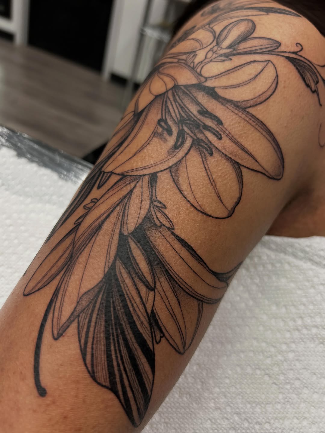 Tattoo by @livy_babytats — black_and_grey