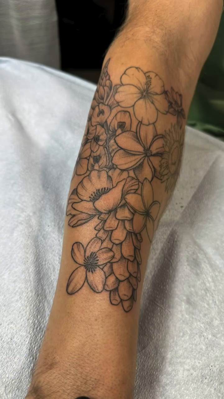 Tattoo by @tattoosbyevan — fine_line