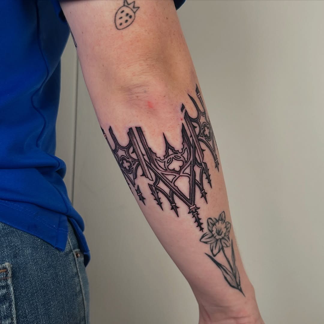 Tattoo by @brookxyn — blackwork