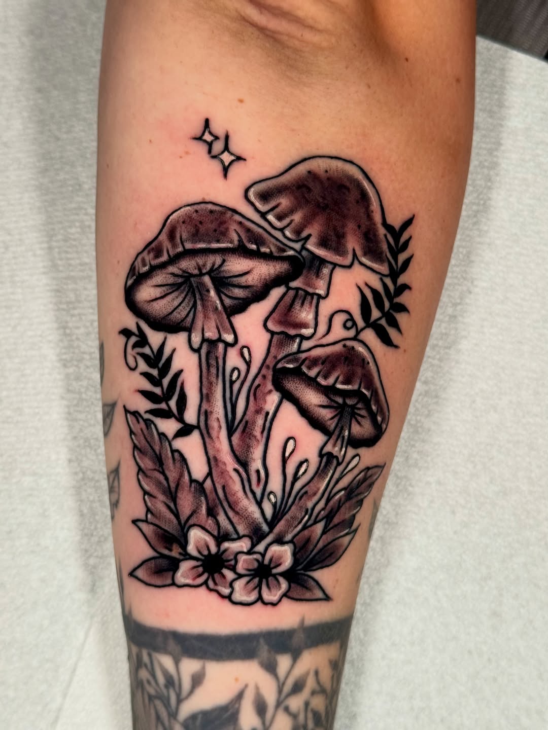 Tattoo by @joebeartattoo β black_and_grey