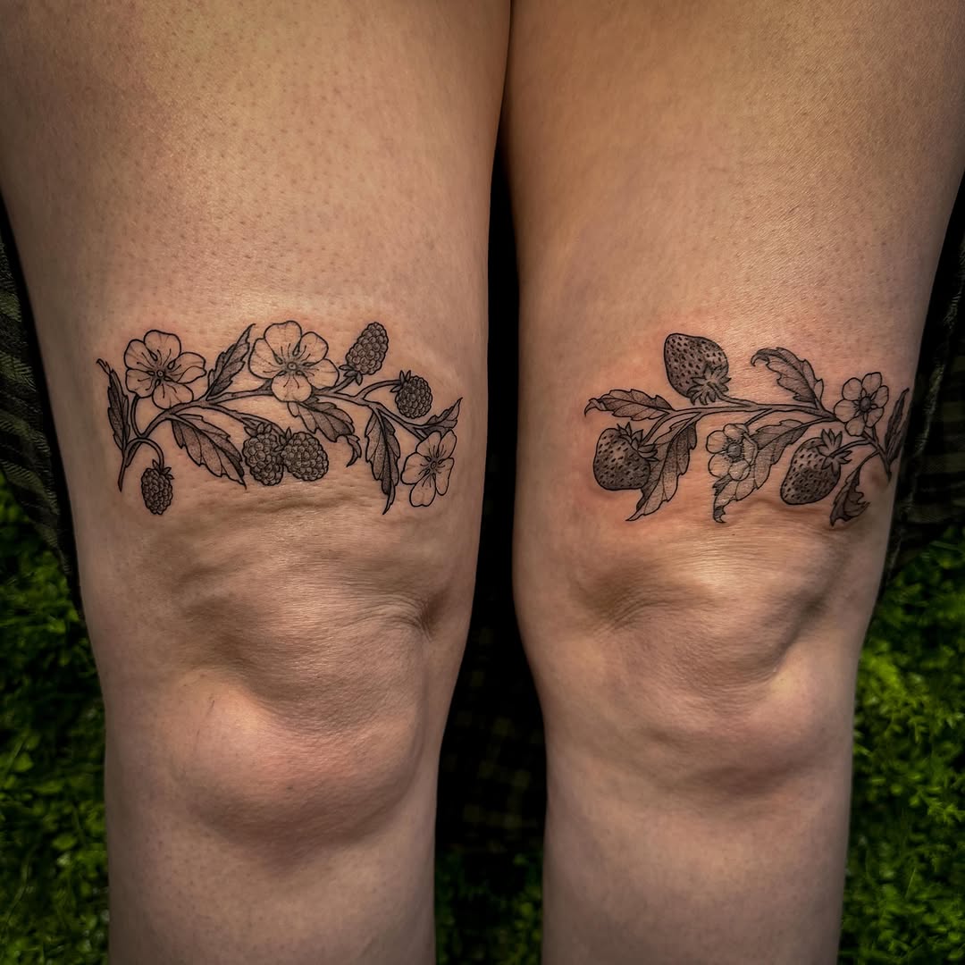 Tattoo by @rachtats — fine_line, black_and_grey