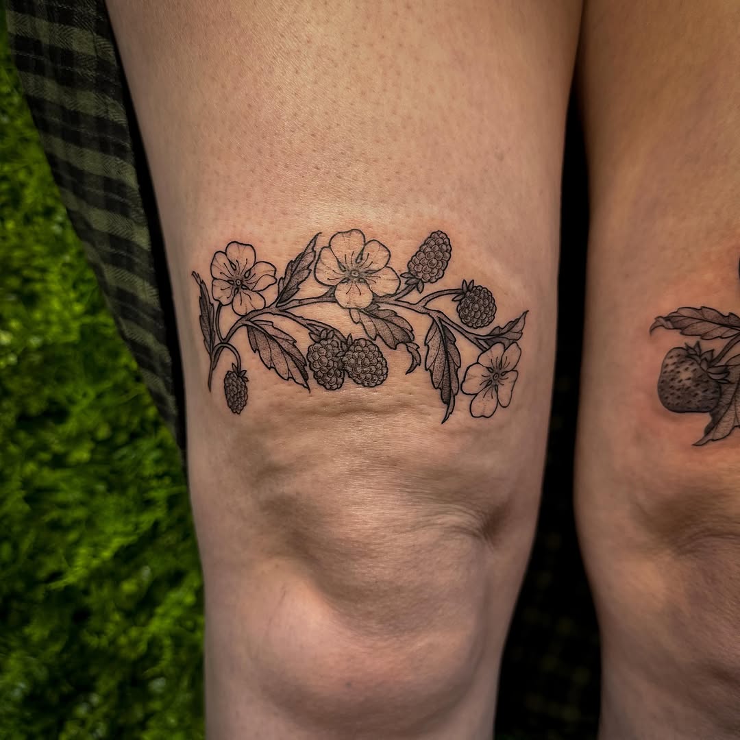 Tattoo by @rachtats — fine_line, black_and_grey