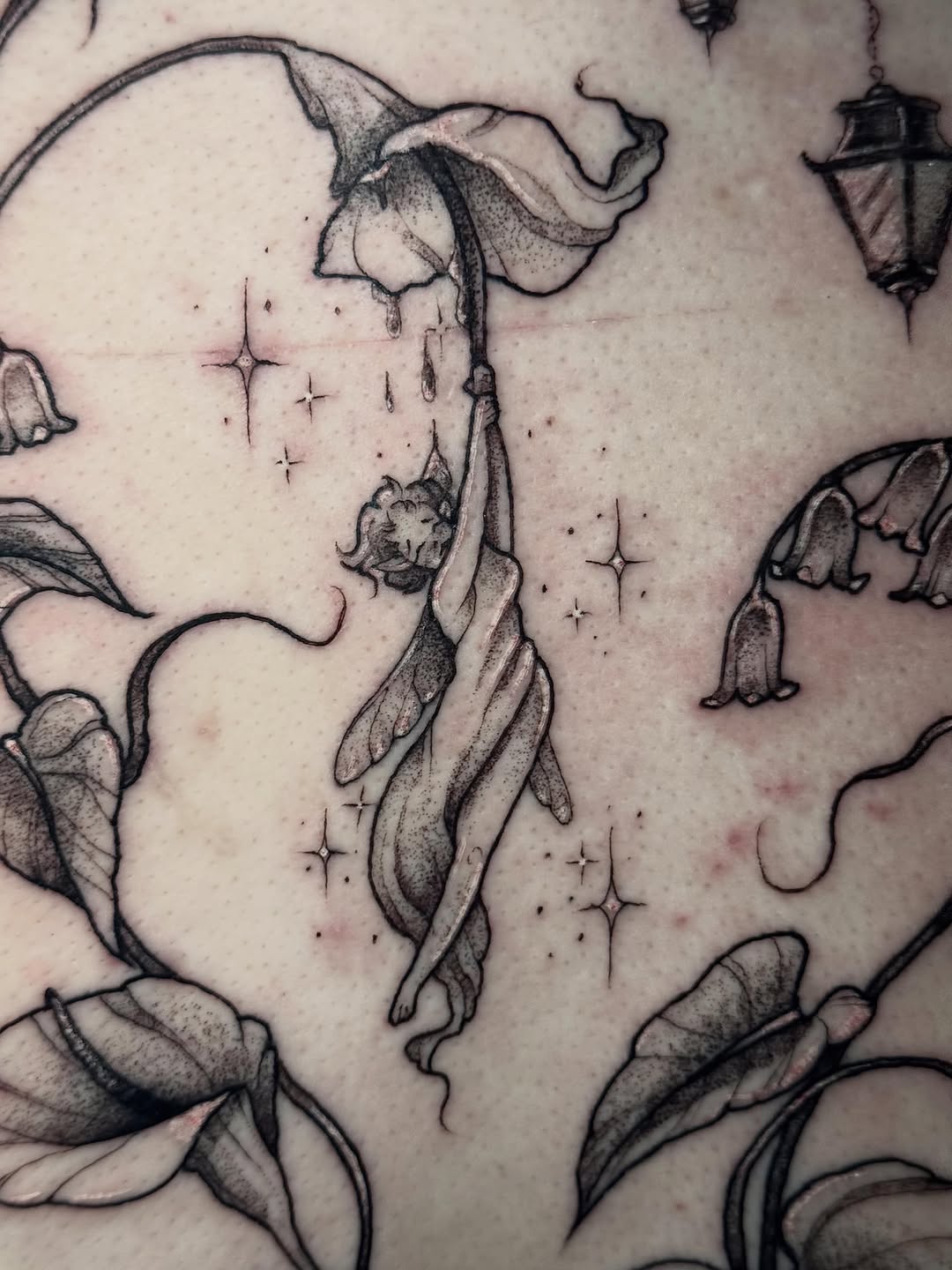 Tattoo by @tatsbyerin — dotwork