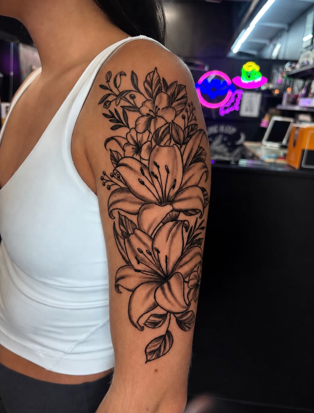 Tattoo by @sallydarlingtattoo — black_and_grey, fine_line
