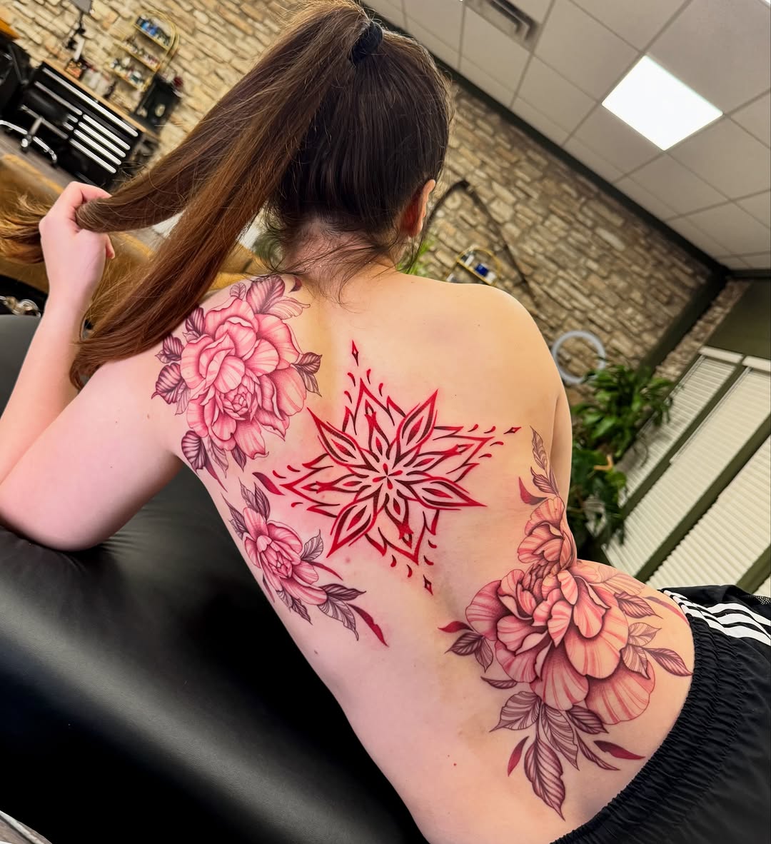 Tattoo by @roxbury_tattoos β ornamental