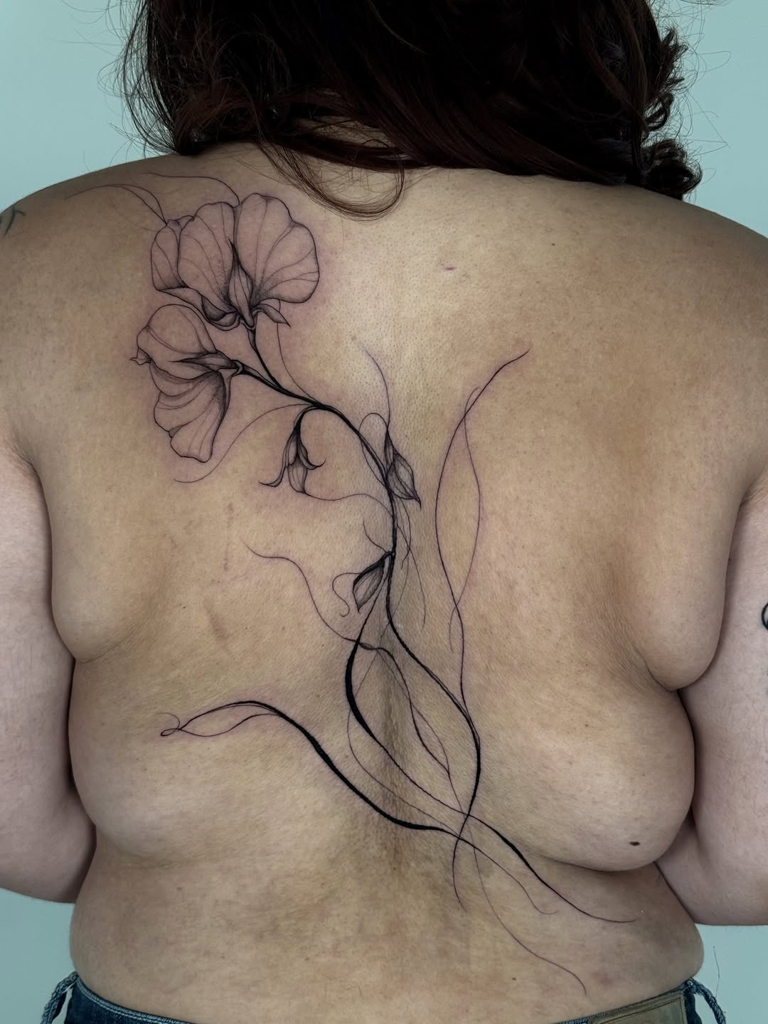 Tattoo by @brisiainks โ fine_line