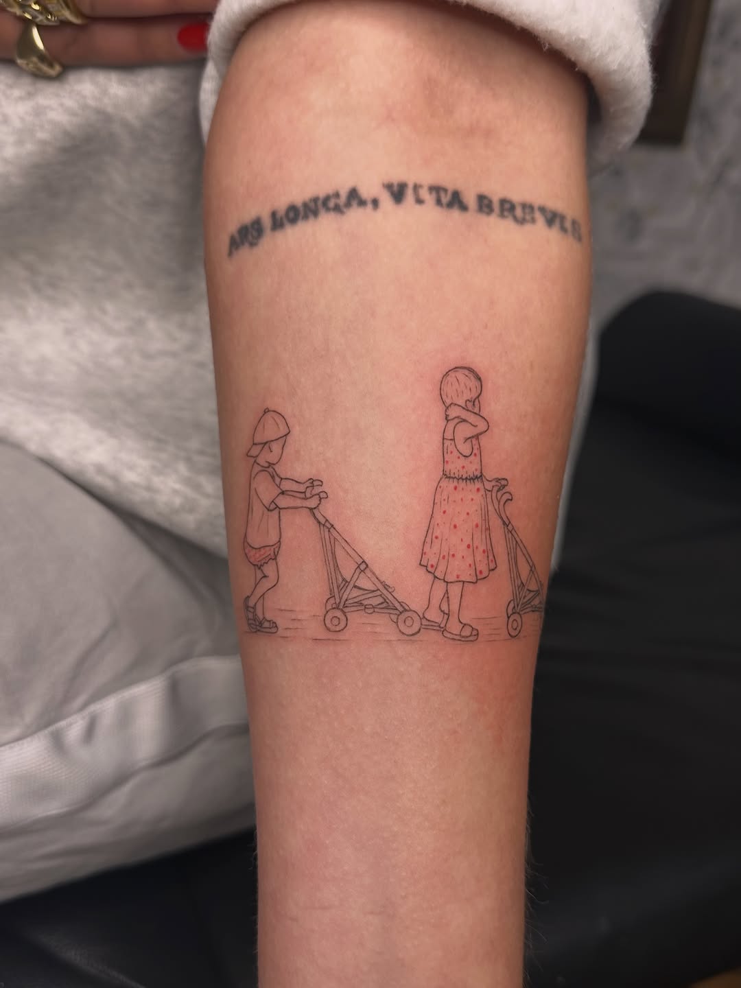 Tattoo by @piccolino_tattoo — fine_line