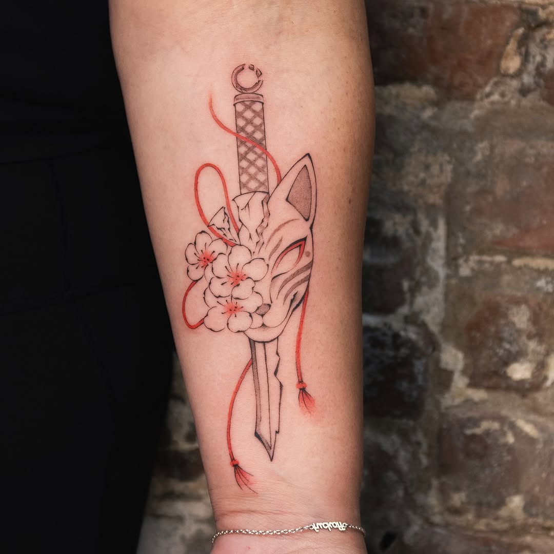 Tattoo by @juhsdink โ japanese_irezumi