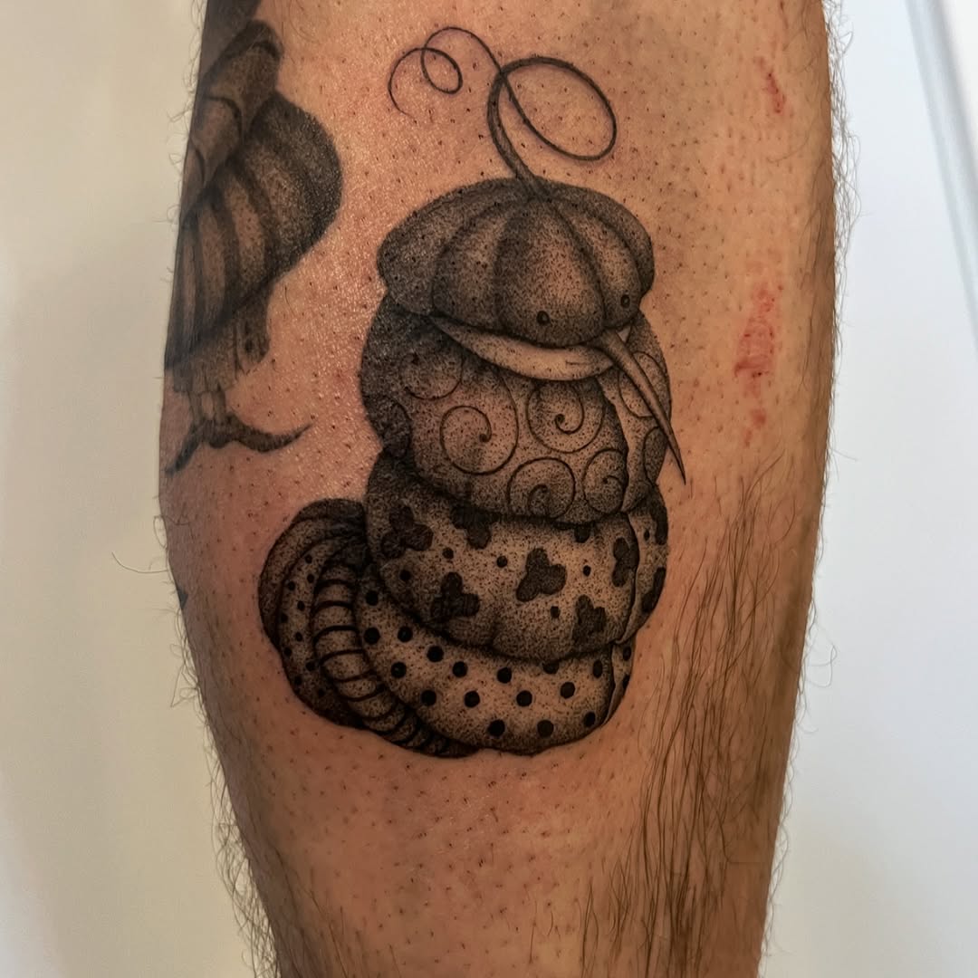 Tattoo by @juliannamenna — dotwork