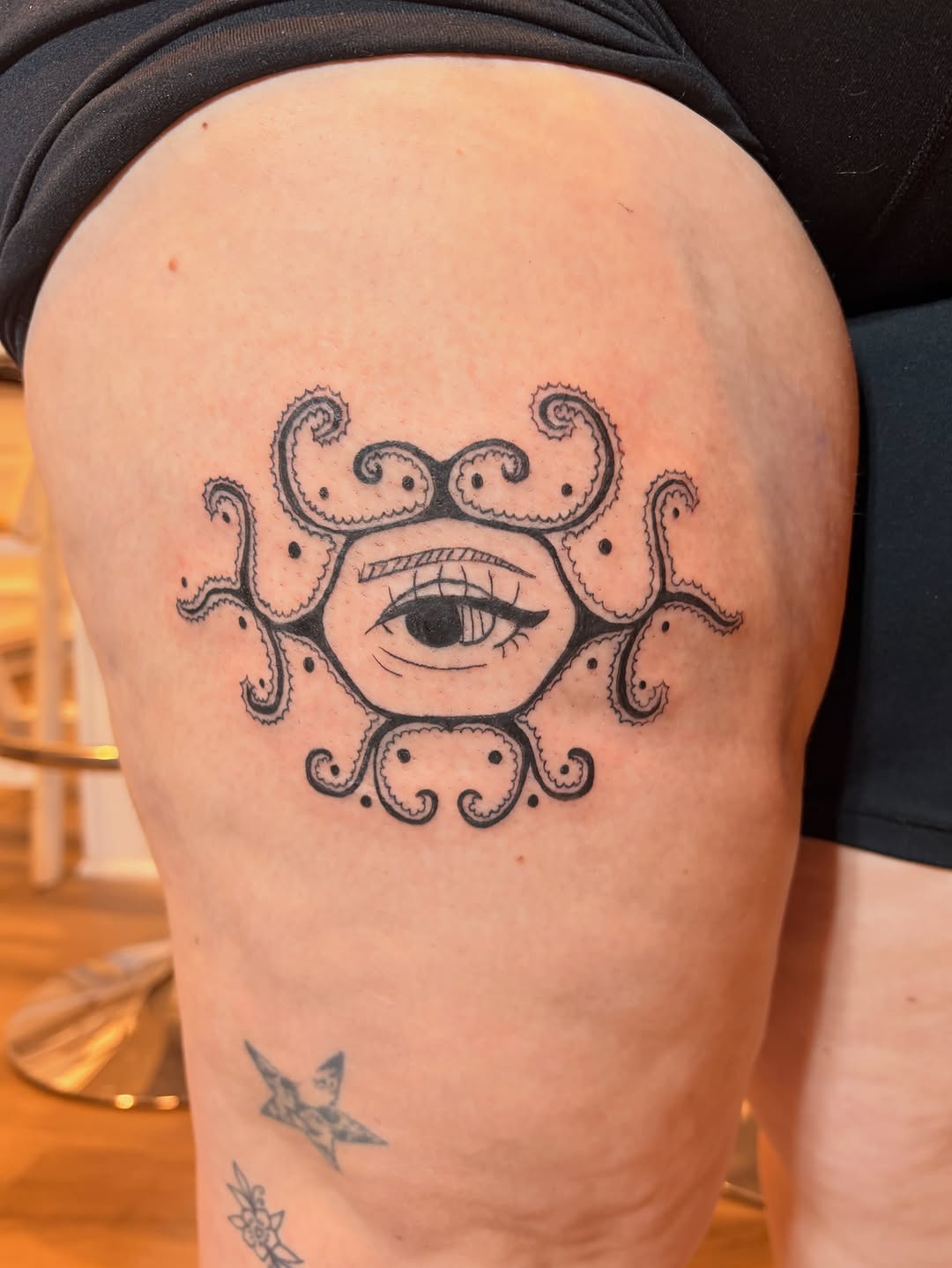 Tattoo by @inky_birdz โ blackwork