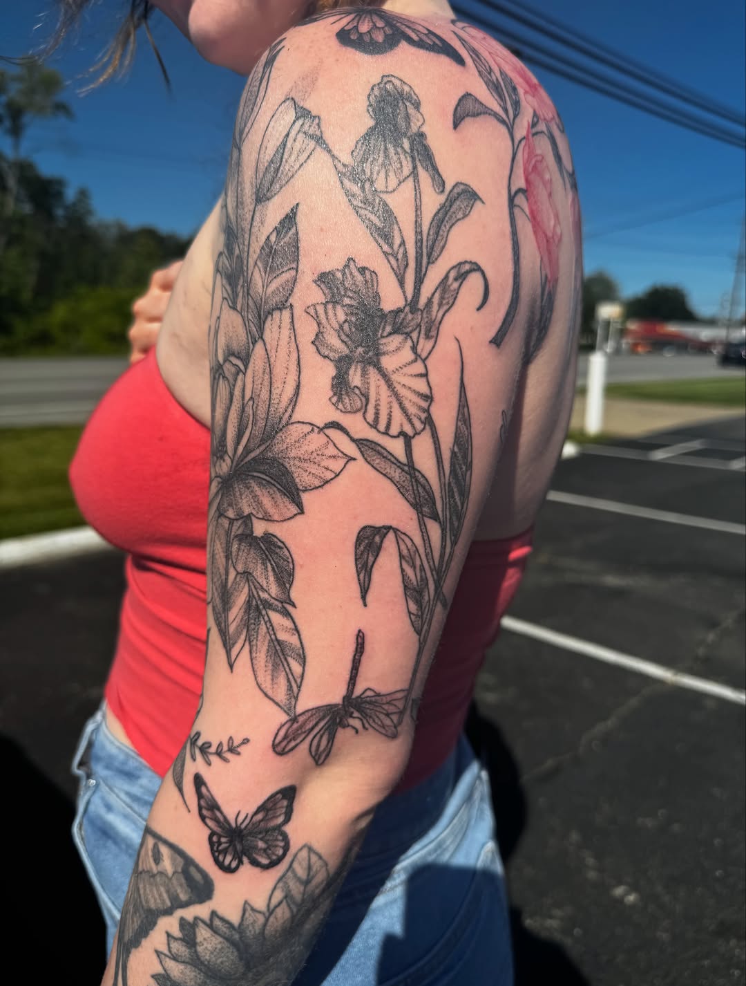 Tattoo by @lexgetinked โ black_and_grey