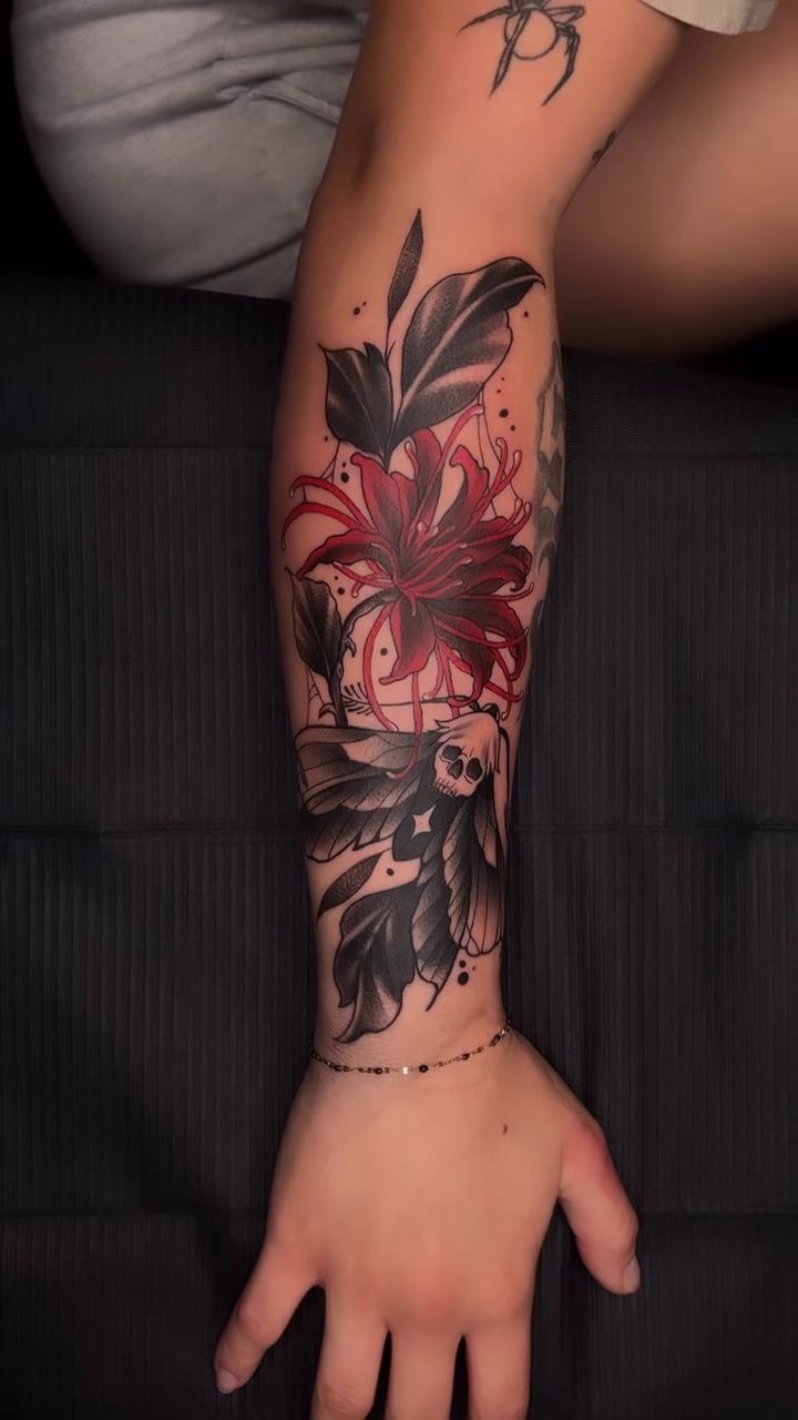 Tattoo by @gina.nvink — japanese_irezumi, black_and_grey