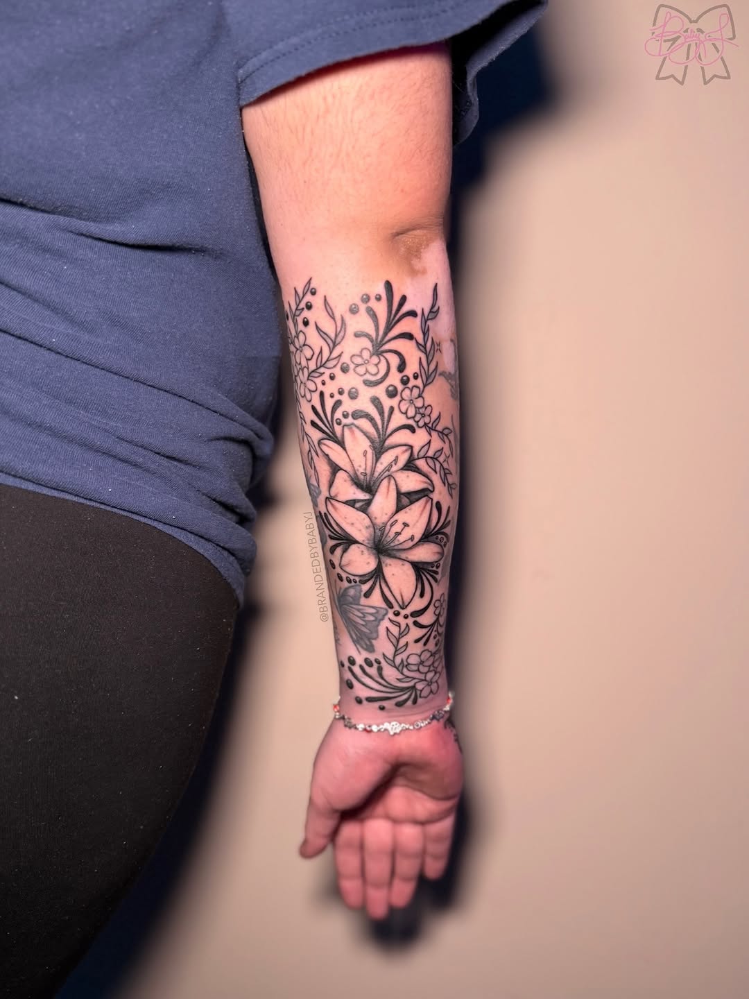 Tattoo by @brandedbybabyj β blackwork