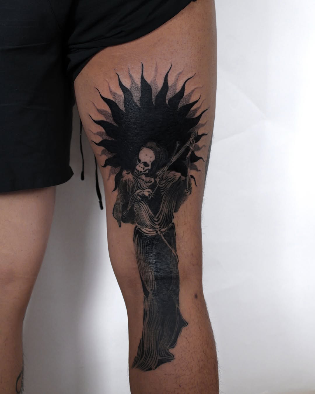 Tattoo by @tatpiaooo — blackwork, illustrative