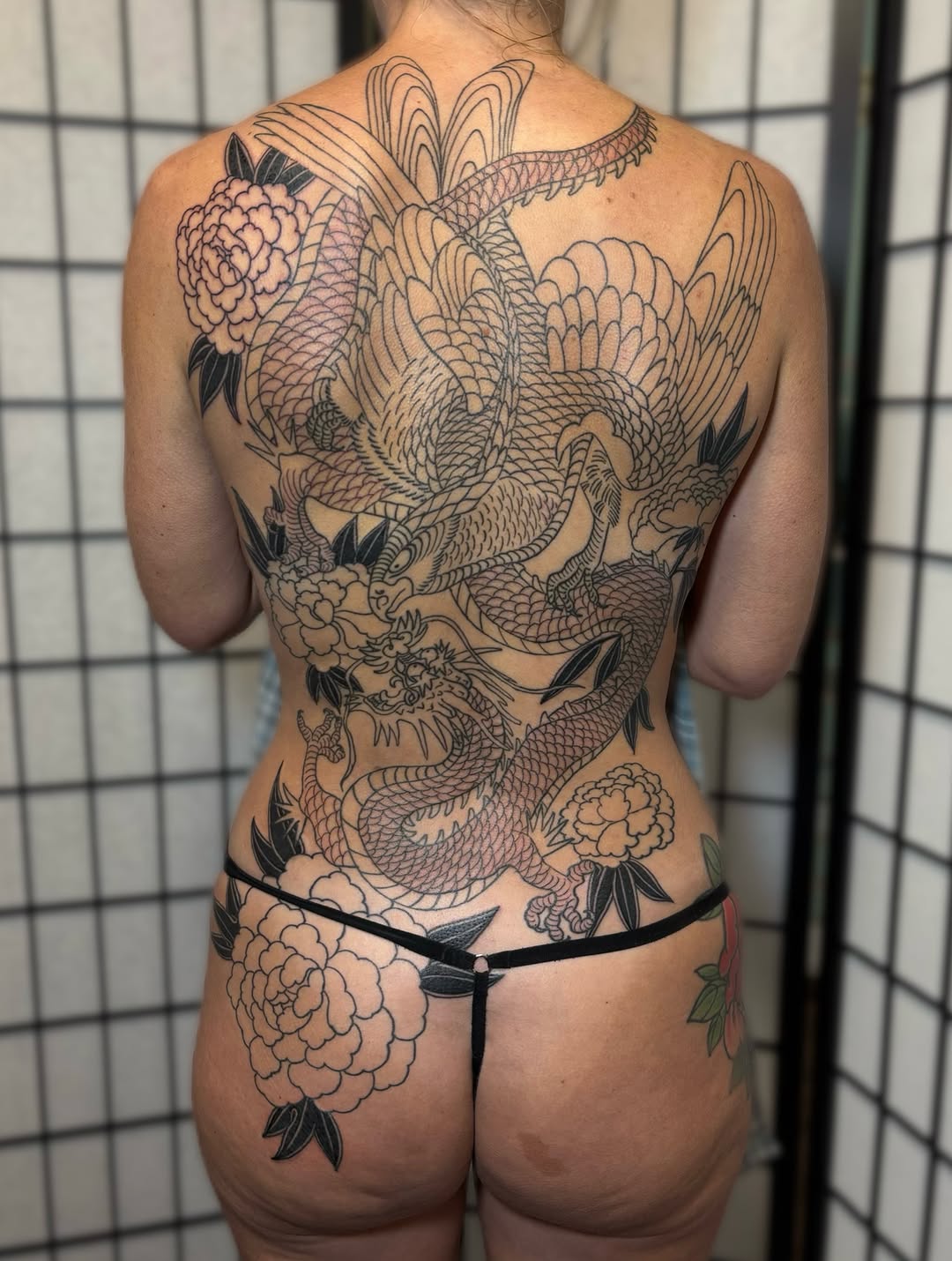 Tattoo by @ginaserpentina โ japanese_irezumi, blackwork