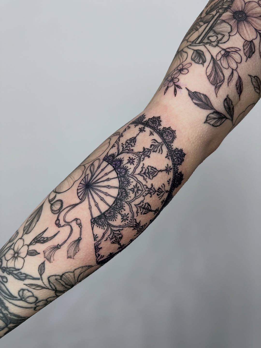 Tattoo by @tattoosbydarci โ blackwork, ornamental