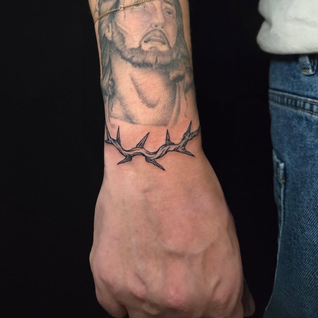 Tattoo by @pearthebeartattoo — fine_line, black_and_grey