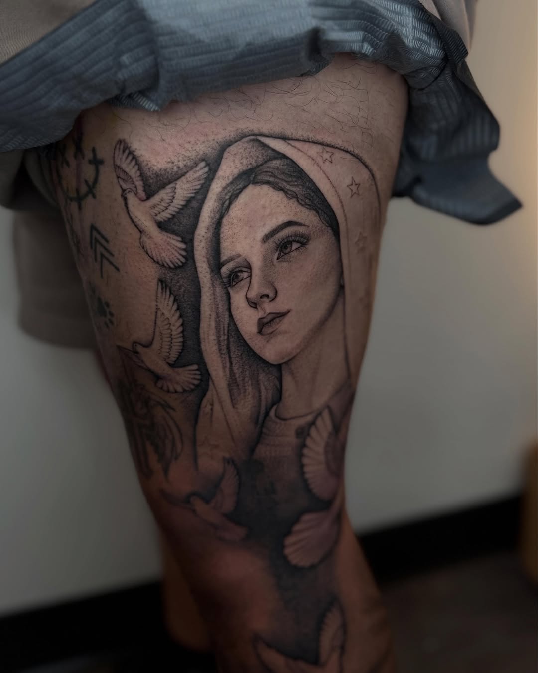 Tattoo by @carsytat — realism, black_and_grey