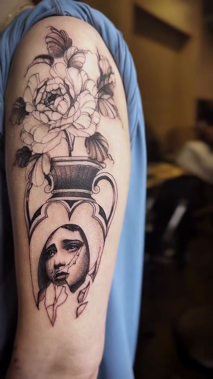 Tattoo by @nadias.tattoos — black_and_grey, realism