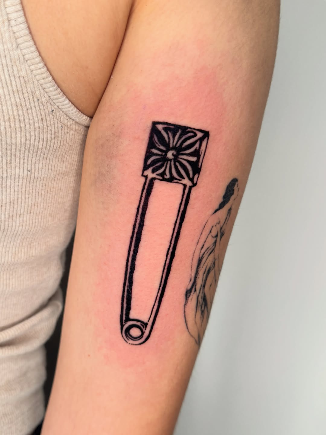 Tattoo by @newdullz_tattoo β blackwork, illustrative