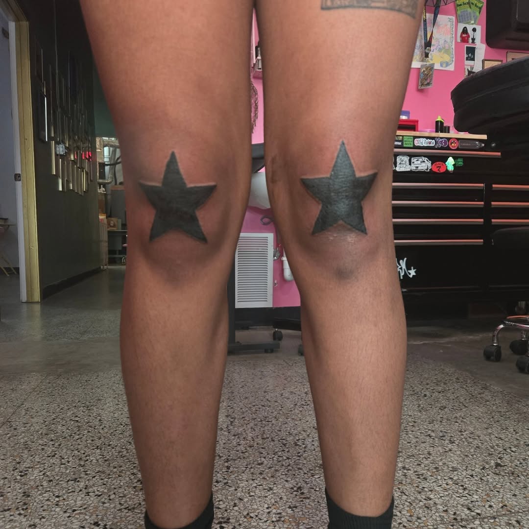 Tattoo by @bugpin7rl โ blackwork