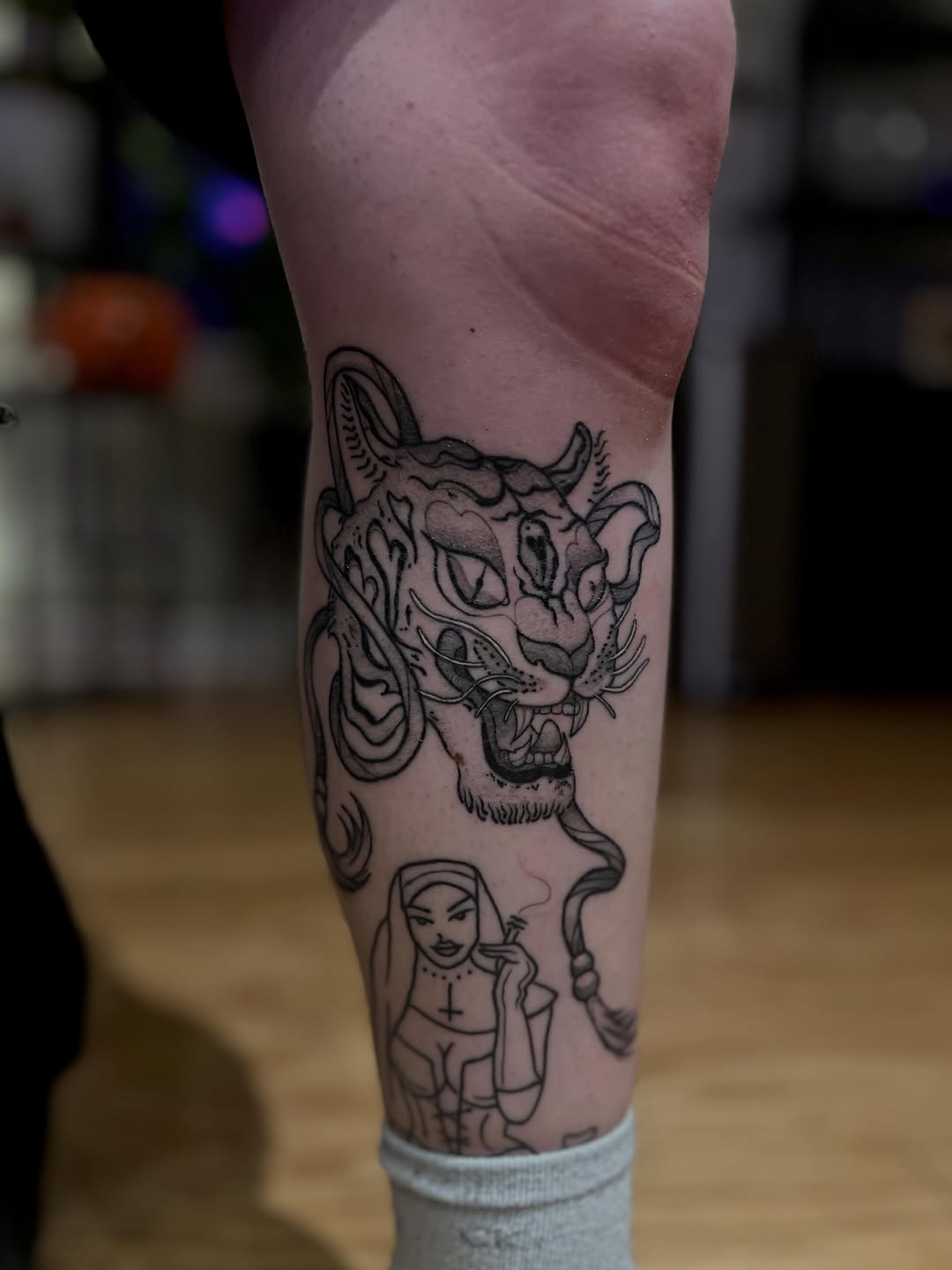 Tattoo by @lilriss.tattoos β illustrative, black_and_grey