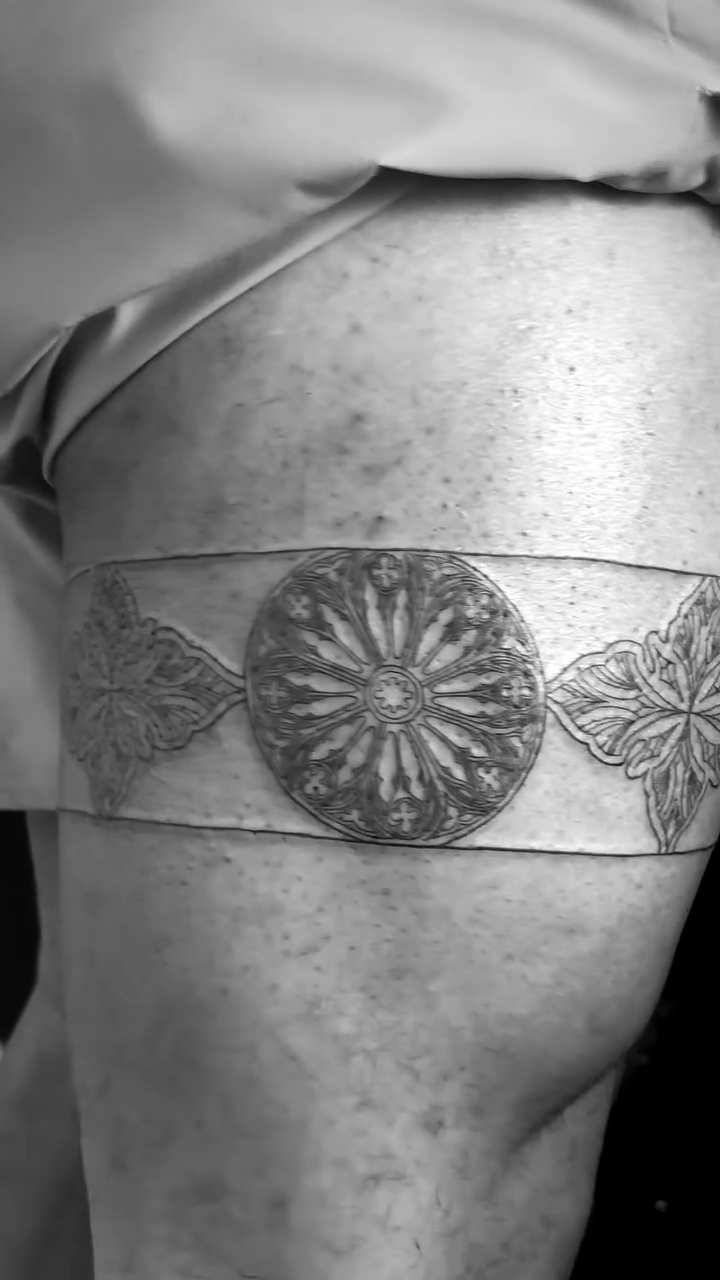 Tattoo by @vo.ink.metric โ geometric, black_and_grey