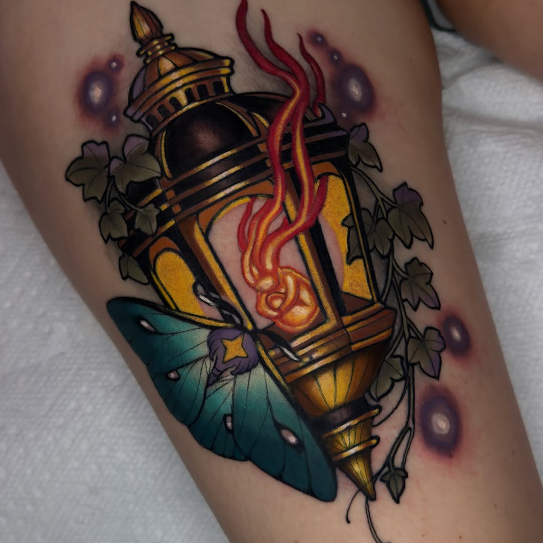 Tattoo by @goldenheartco_tattoos — illustrative, realism