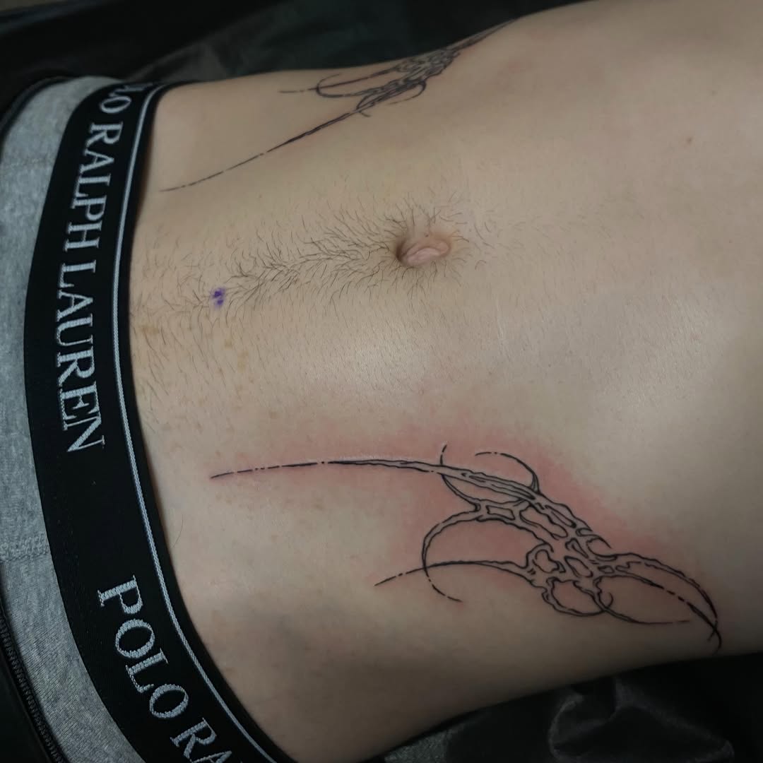 Tattoo by @kamsstudioo β illustrative, fine_line