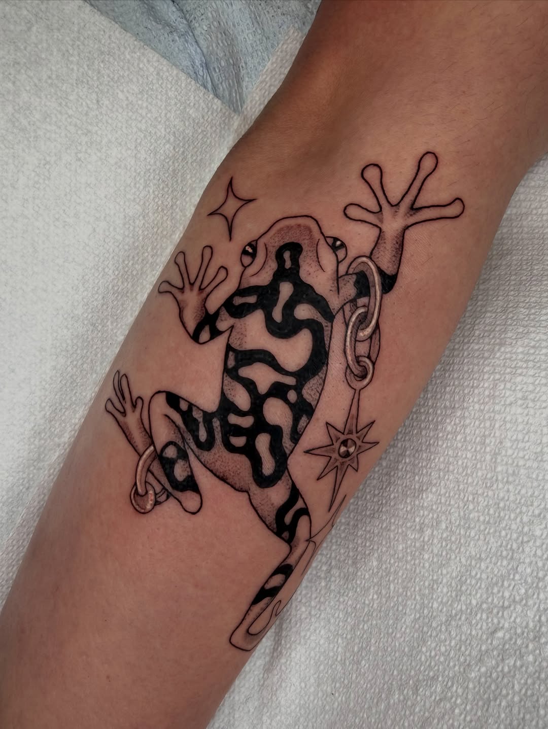 Tattoo by @peachyansley β illustrative, black_and_grey