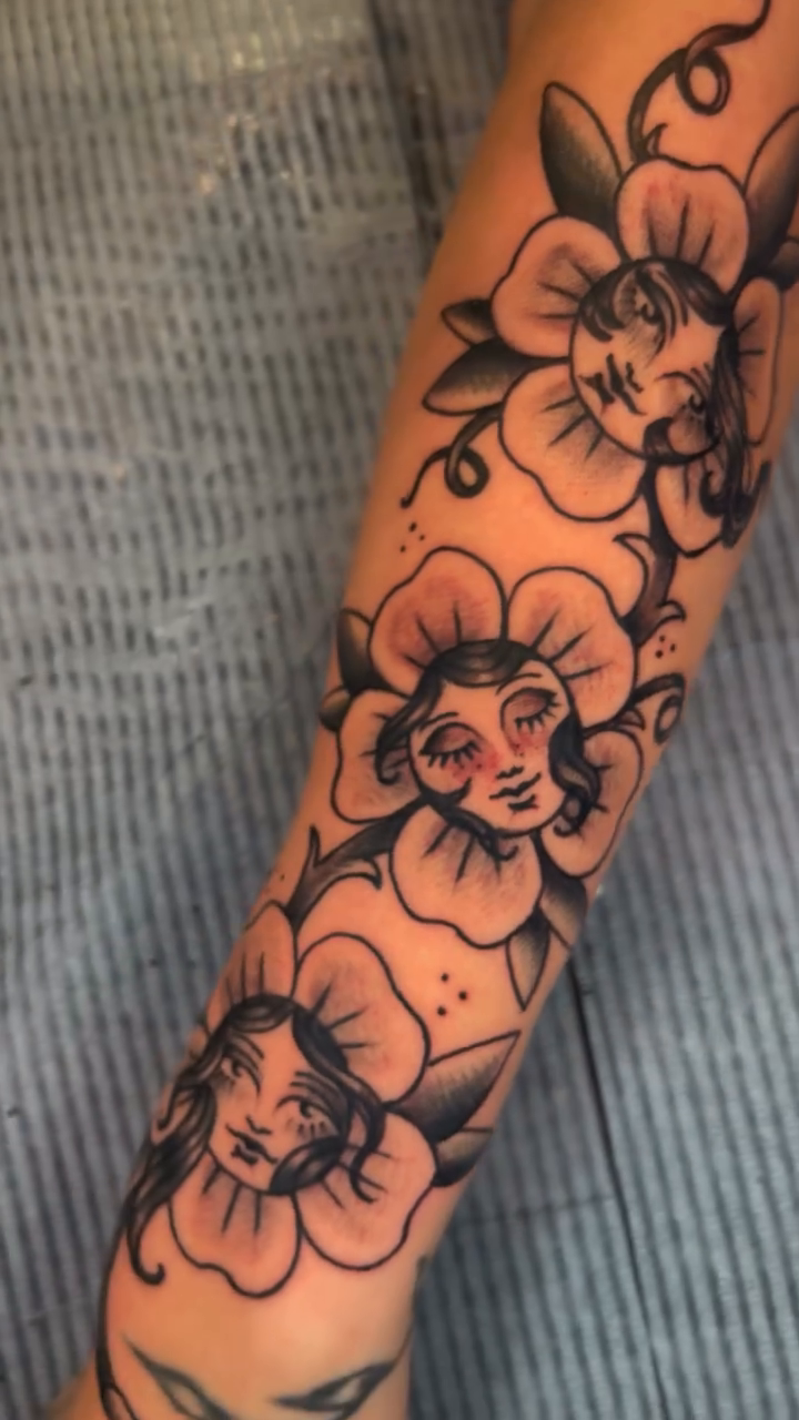 Tattoo by @carlygtattoos — neo_traditional