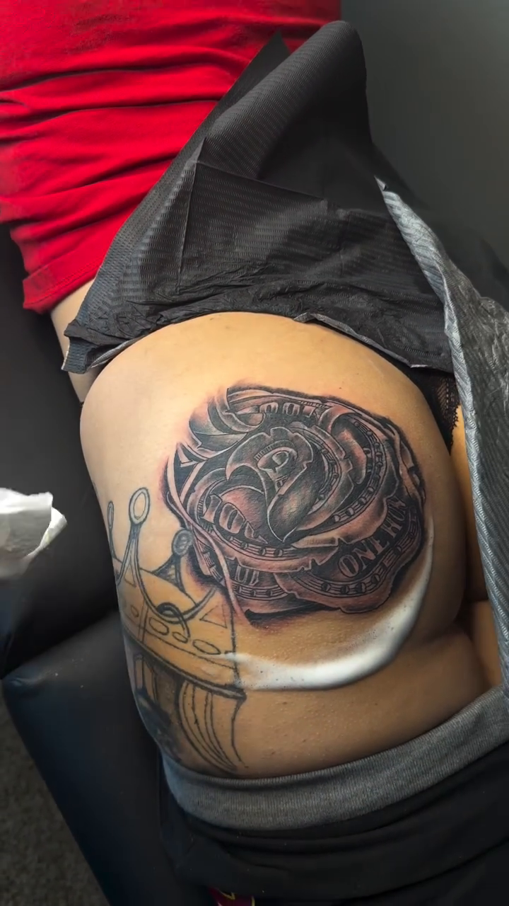 Tattoo by @tattoosbymyles โ black_and_grey, realism