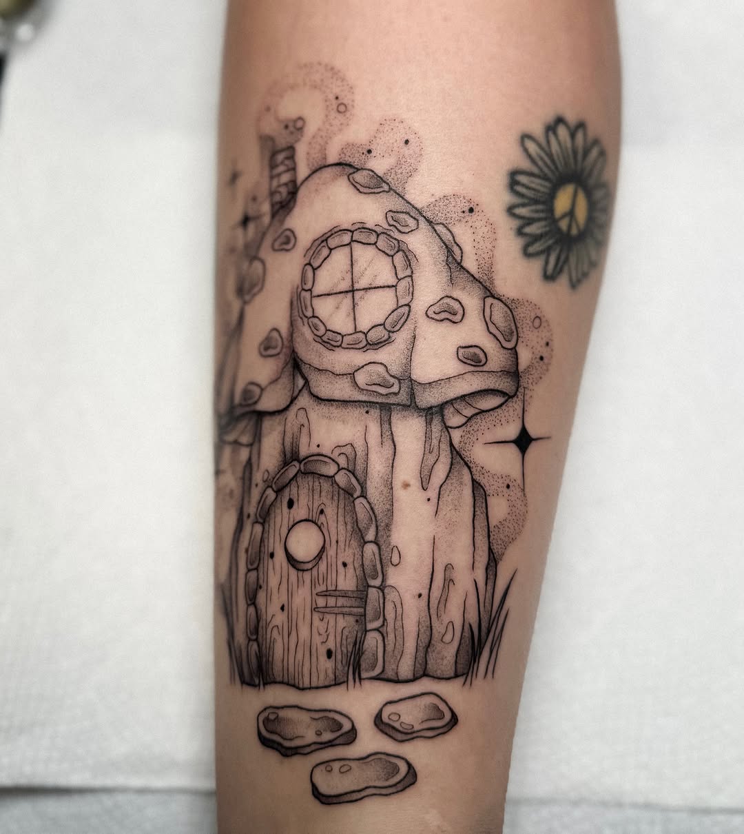 Tattoo by @jessbloomtattoo — dotwork