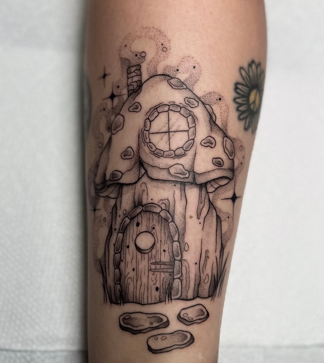 Tattoo by @jessbloomtattoo — dotwork