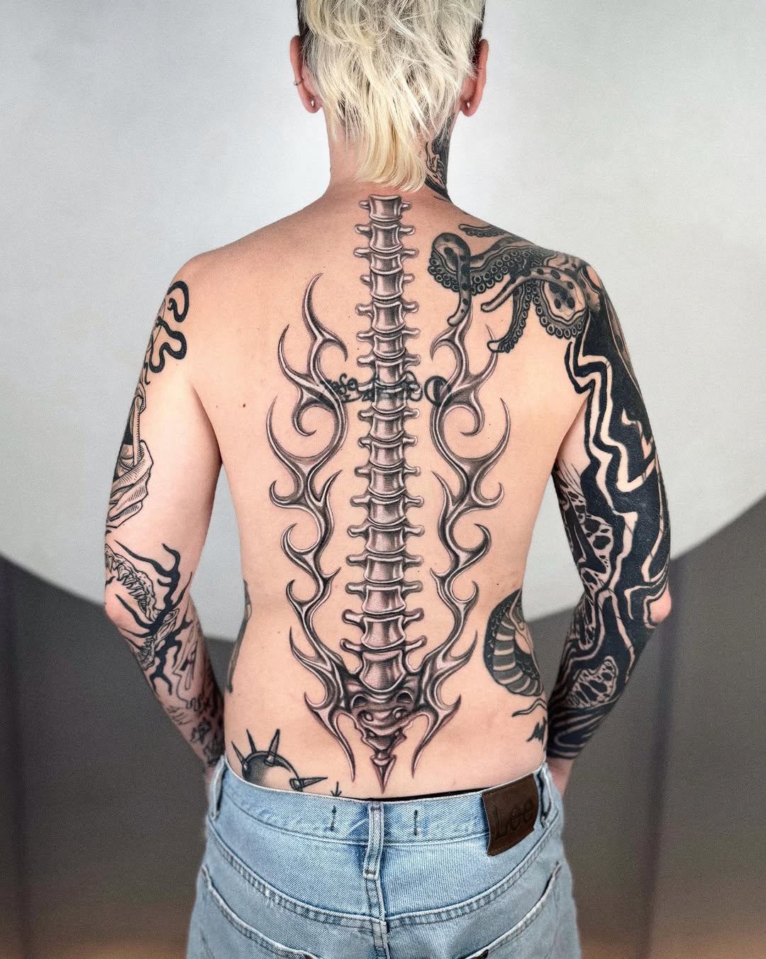 Tattoo by @mathisxavier.tattoo — blackwork, illustrative