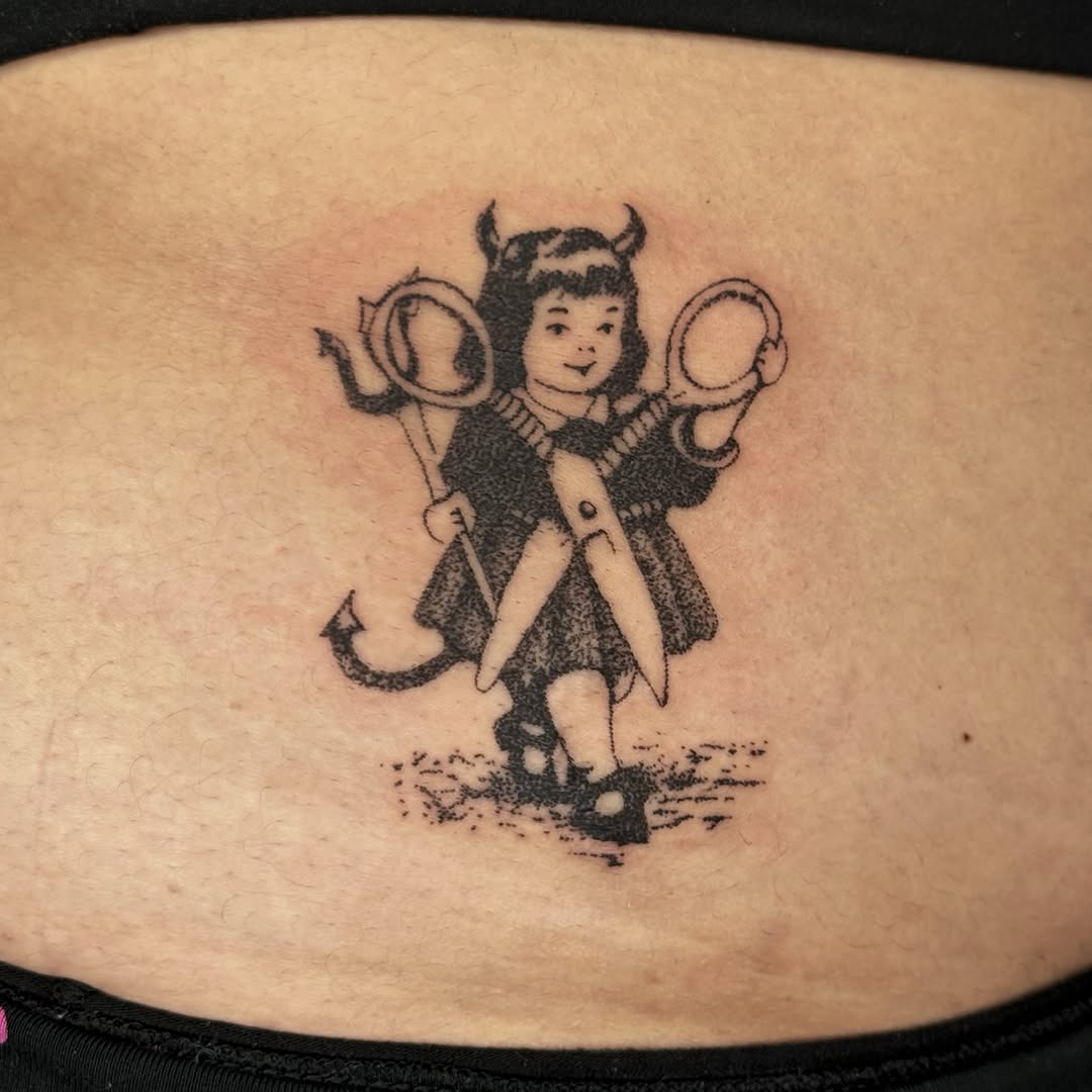 Tattoo by @jointkillertattoo โ blackwork