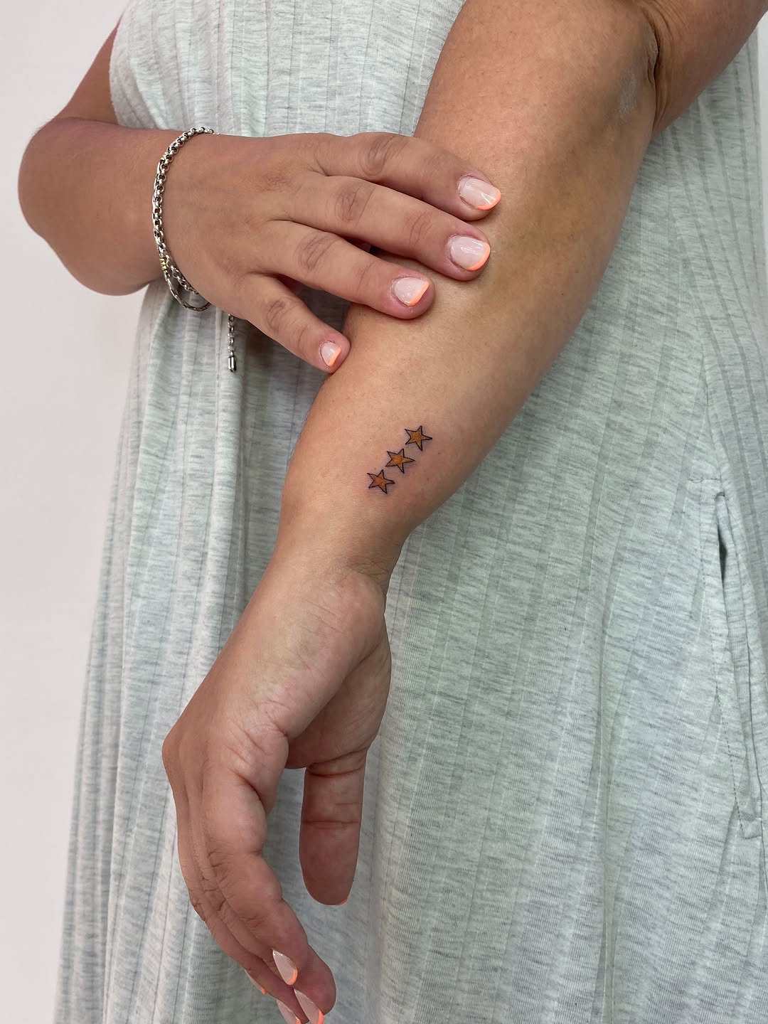 Tattoo by @eleana_tattooart — fine_line, minimalist