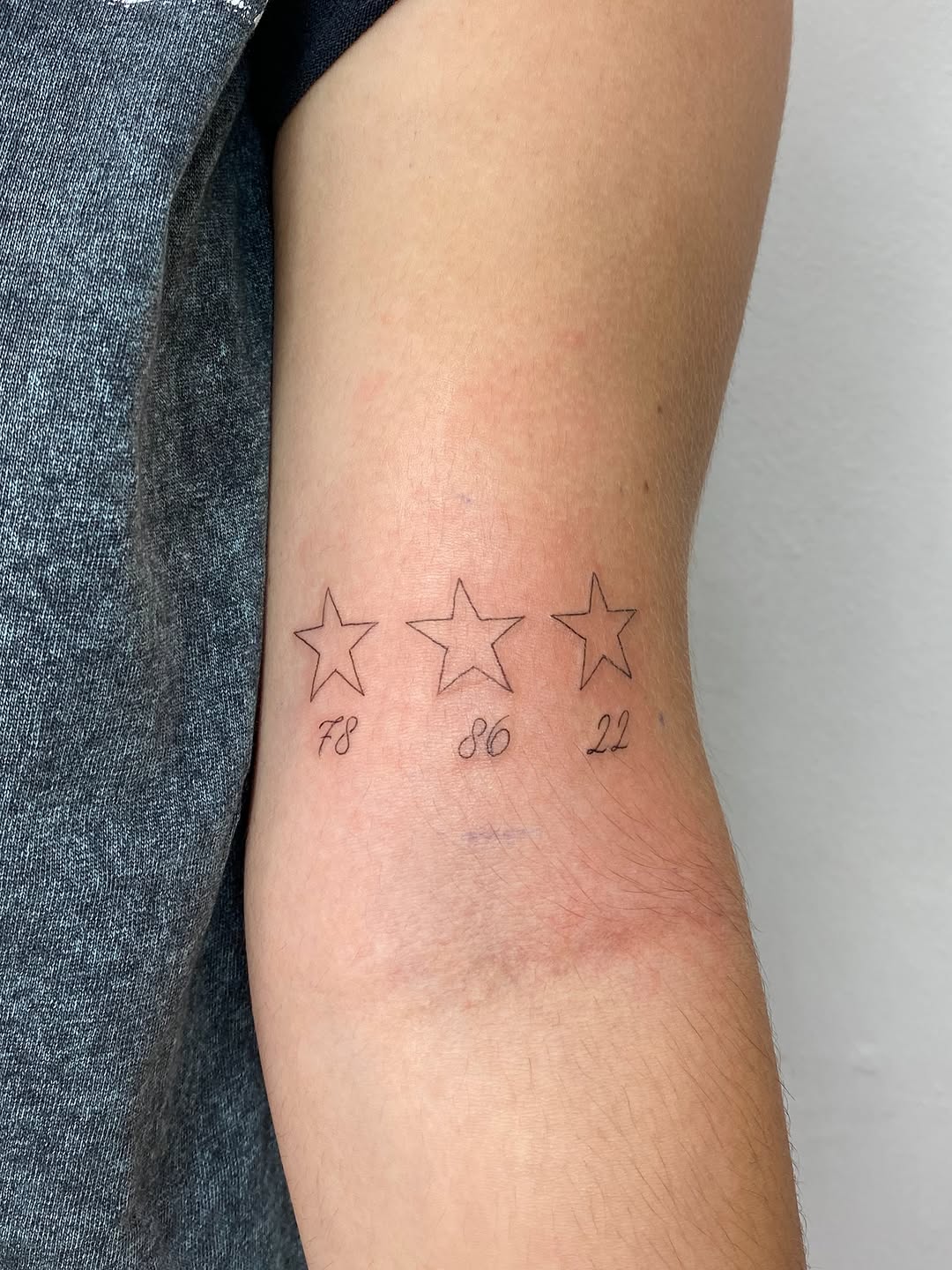 Tattoo by @eleana_tattooart — fine_line, minimalist
