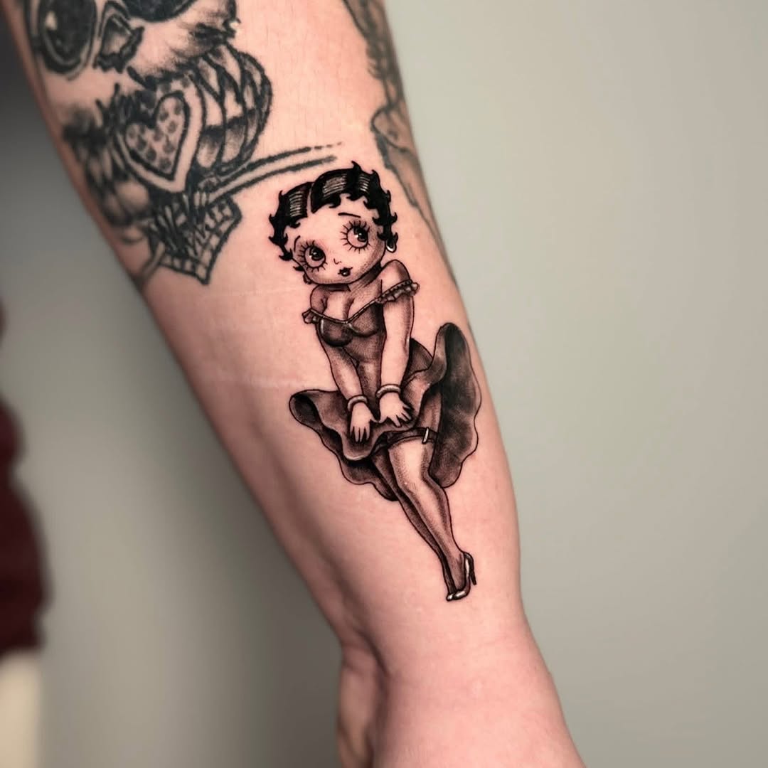 Tattoo by @diosa_tattoos_ — illustrative, black_and_grey