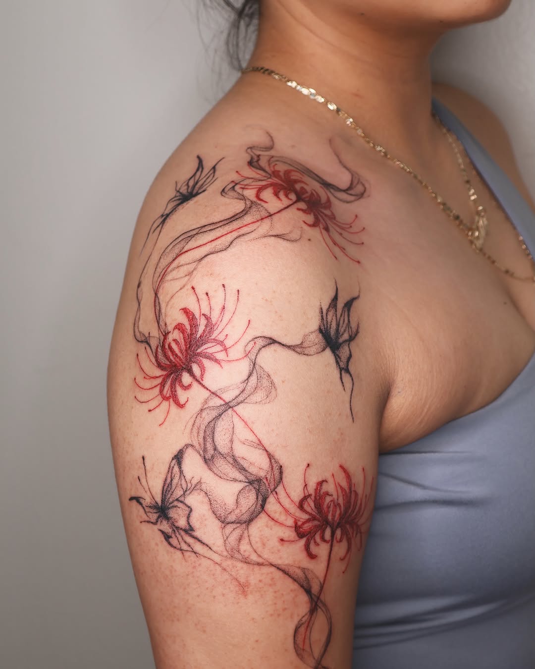 Tattoo by @divinebeautybarbyaly — fine_line, illustrative