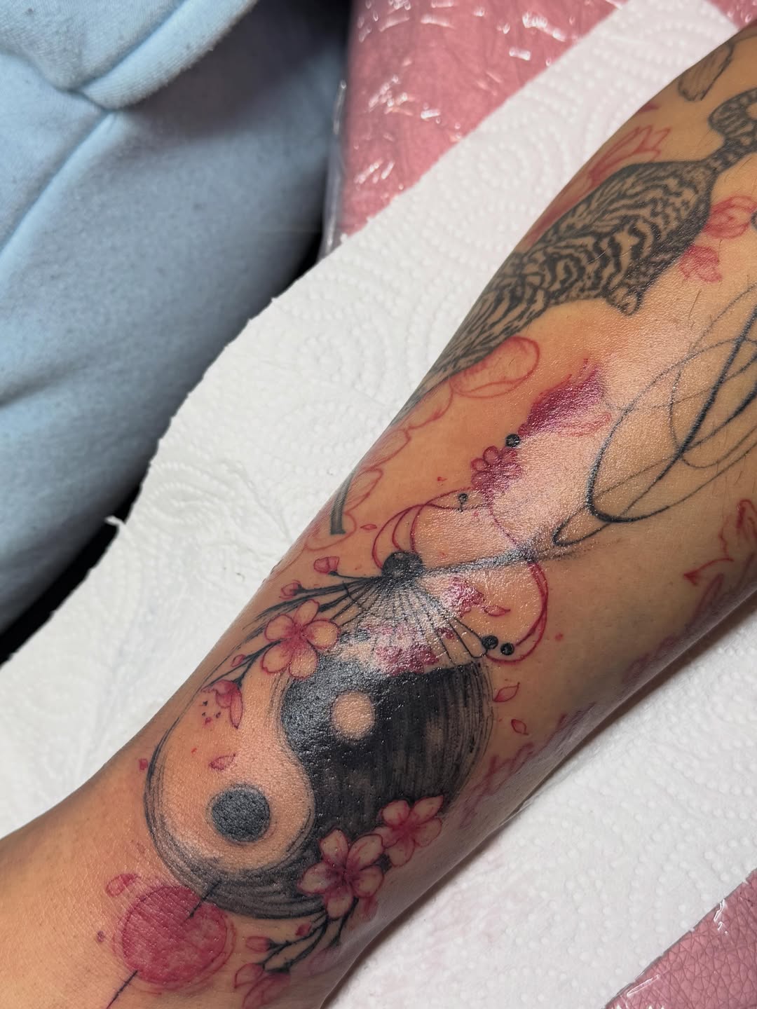 Tattoo by @tatssbydess — japanese_irezumi