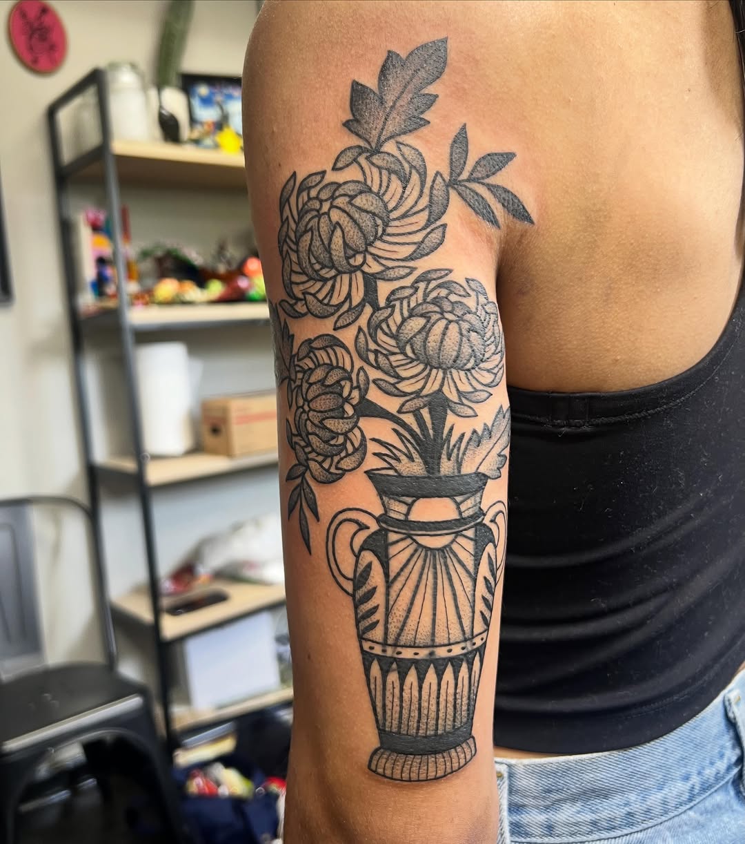 Tattoo by @taylorthetattooer โ black_and_grey, ornamental