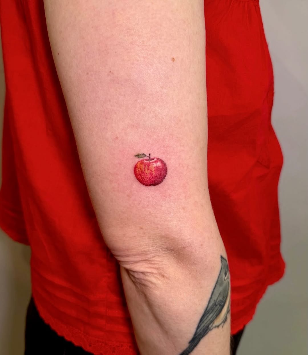 Tattoo by @sabrina_tattoos_ — realism, fine_line