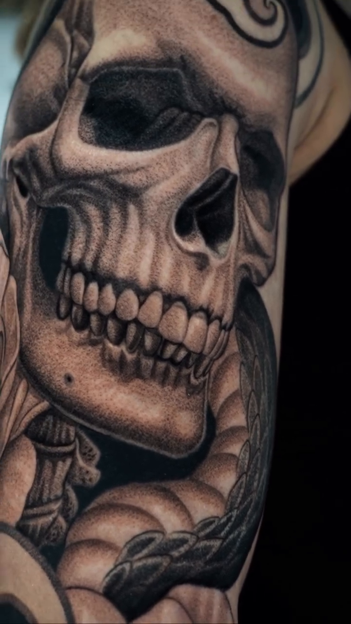 Tattoo by @henry_tatts — black_and_grey, realism