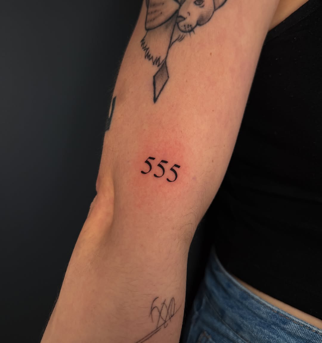 Tattoo by @mariannefriositattoo — lettering_script, fine_line