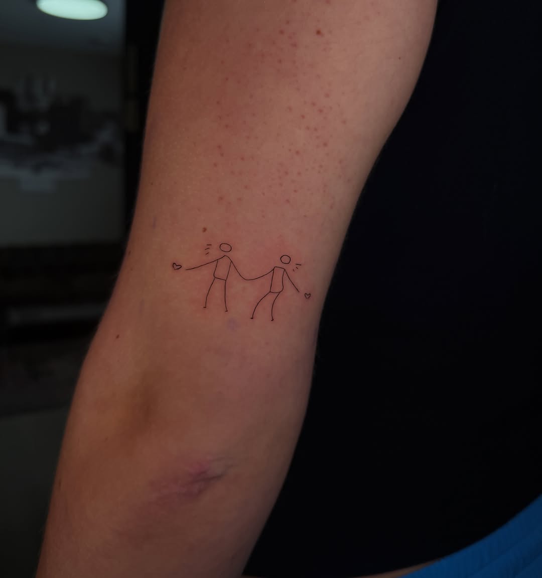 Tattoo by @mariannefriositattoo — fine_line, minimalist