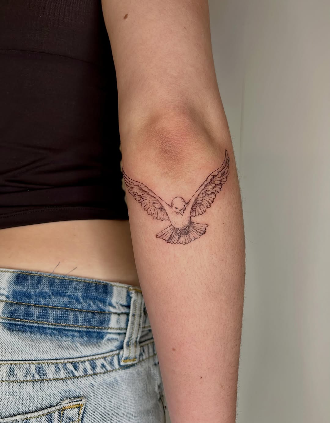 Tattoo by @allieb.tats — fine_line, illustrative